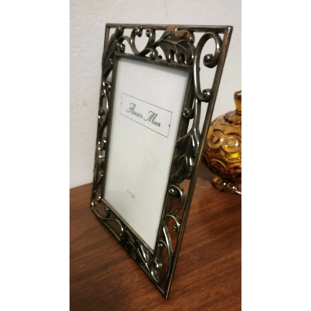 ASHLEIGH MANOR Photo Picture Frame 5